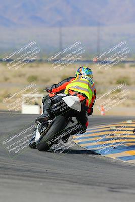 media/Feb-03-2024-SoCal Trackdays (Sat) [[767c60a41c]]/2-Turn 11 (10am)/